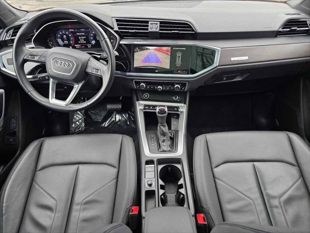 Certified 2023 Audi Q3 2.0T Premium w/ Convenience Package AWD/4WD image 18