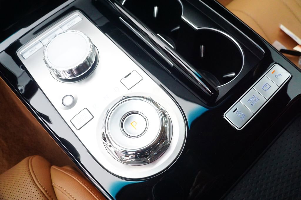New 2025 Genesis G80 2.5T image 11