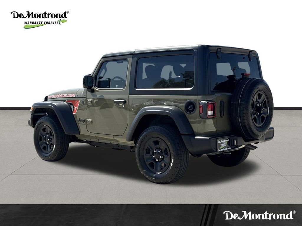 Used 2025 Jeep Wrangler Sport image 7