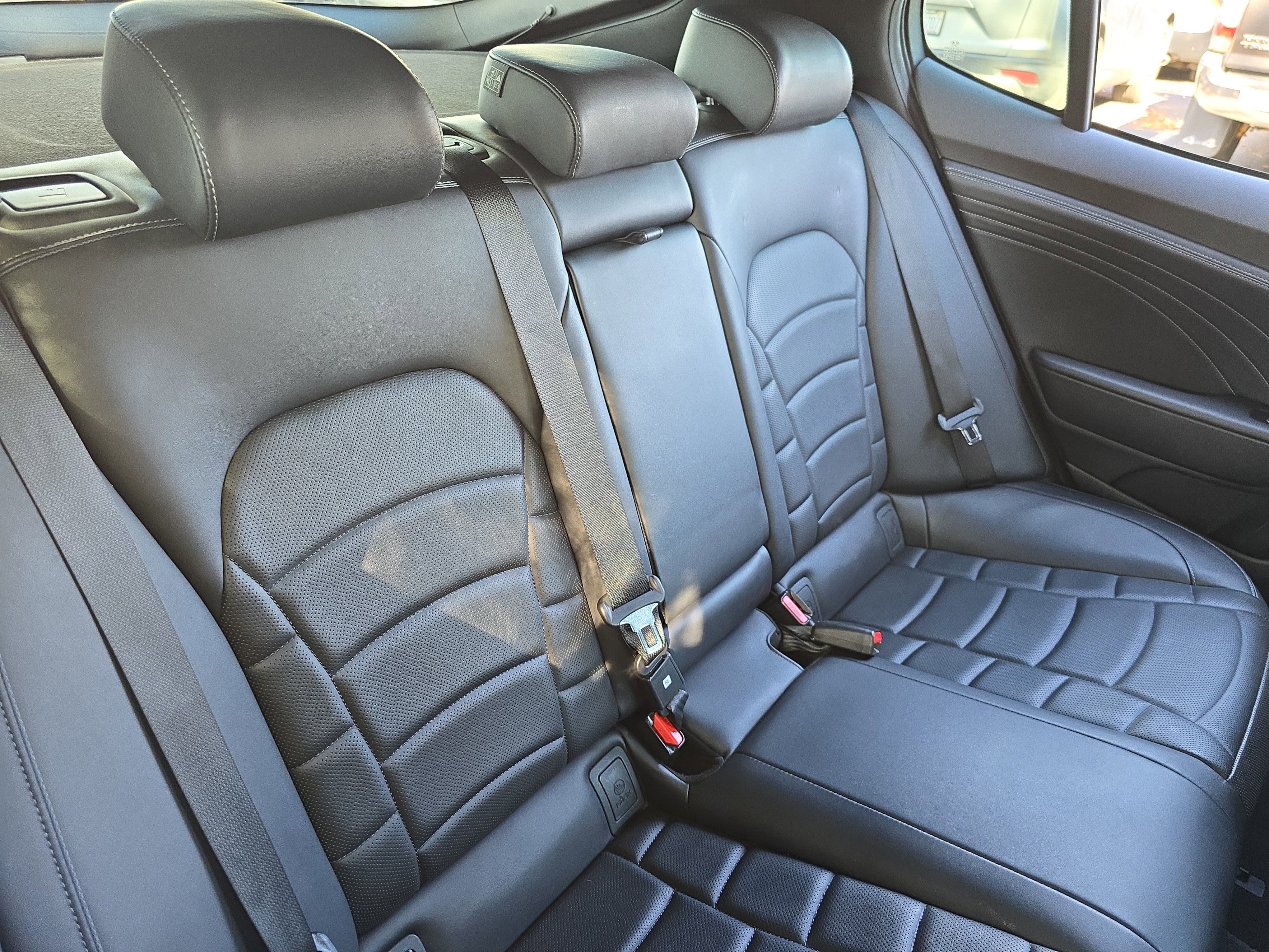 Used 2022 Kia Stinger GT2 w/ Scorpion Package image 12