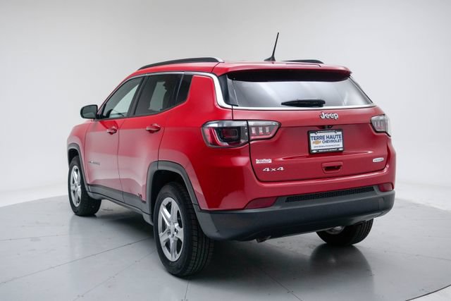 Used 2024 Jeep Compass Latitude AWD/4WD image 4