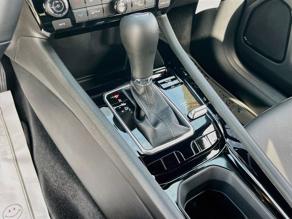 New 2026 Jeep Compass Latitude AWD/4WD image 16
