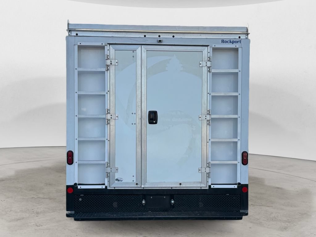 Used 2022 Chevrolet Express 3500 w/ Power Convenience Package RWD image 4