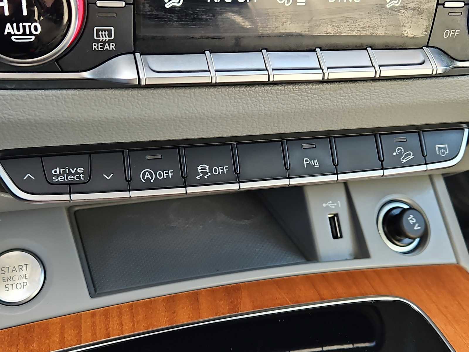 Used 2021 Audi Q5 Premium Plus image 18