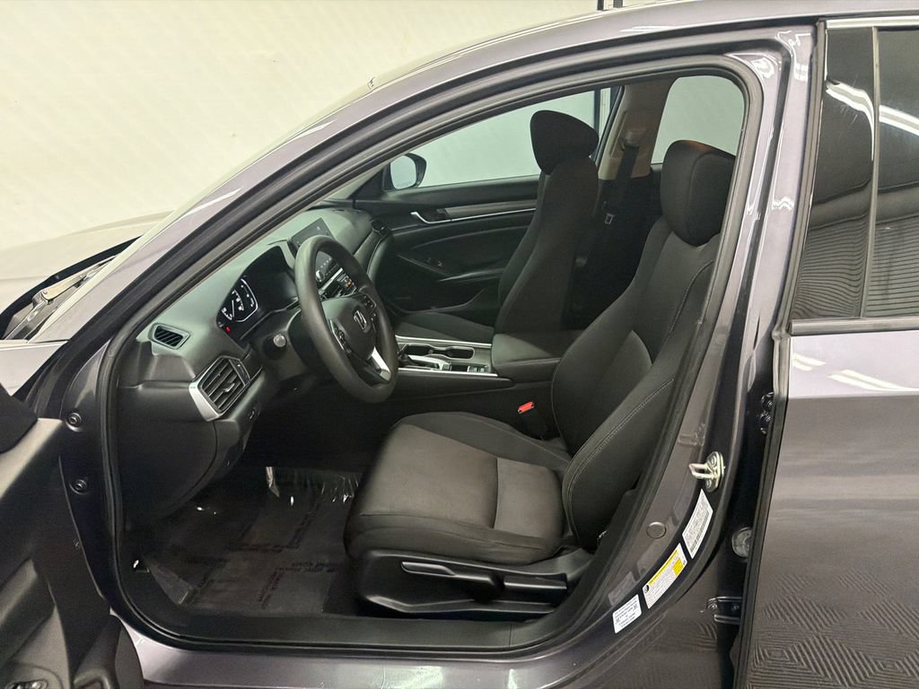 Used 2020 Honda Accord LX image 9