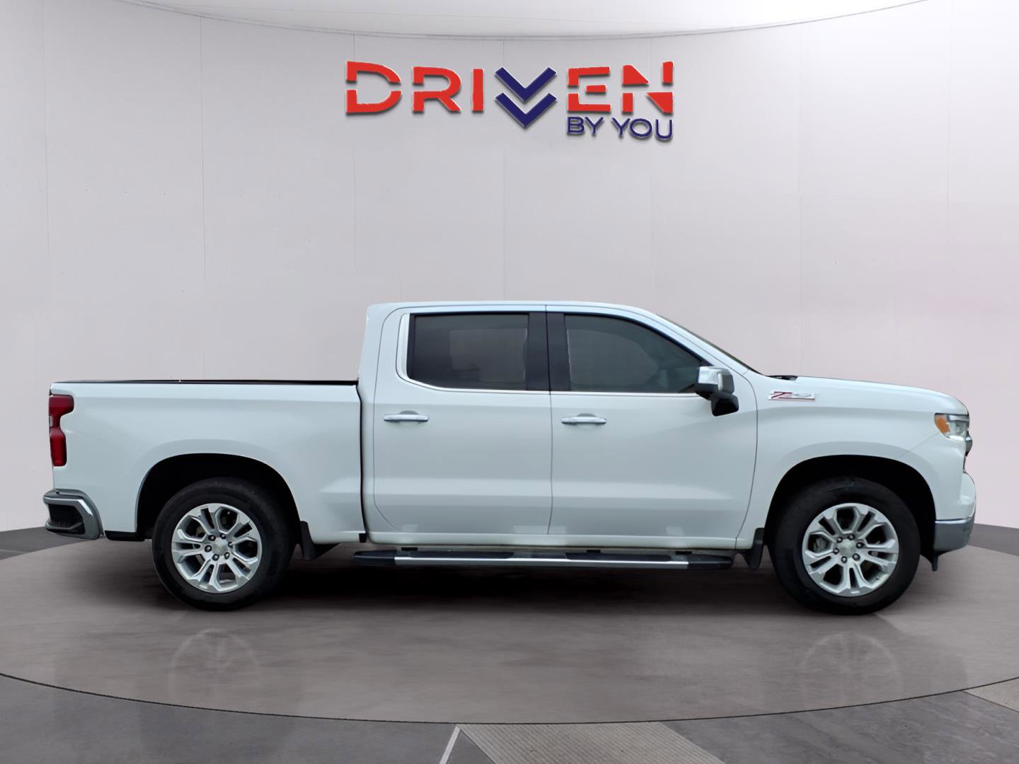 Used 2022 Chevrolet Silverado 1500 LTZ w/ LTZ Premium Package image 6