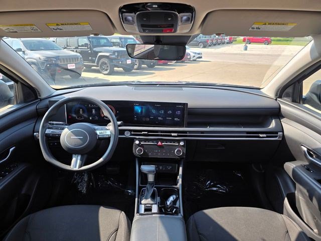 Used 2025 Hyundai Tucson SEL AWD/4WD image 19