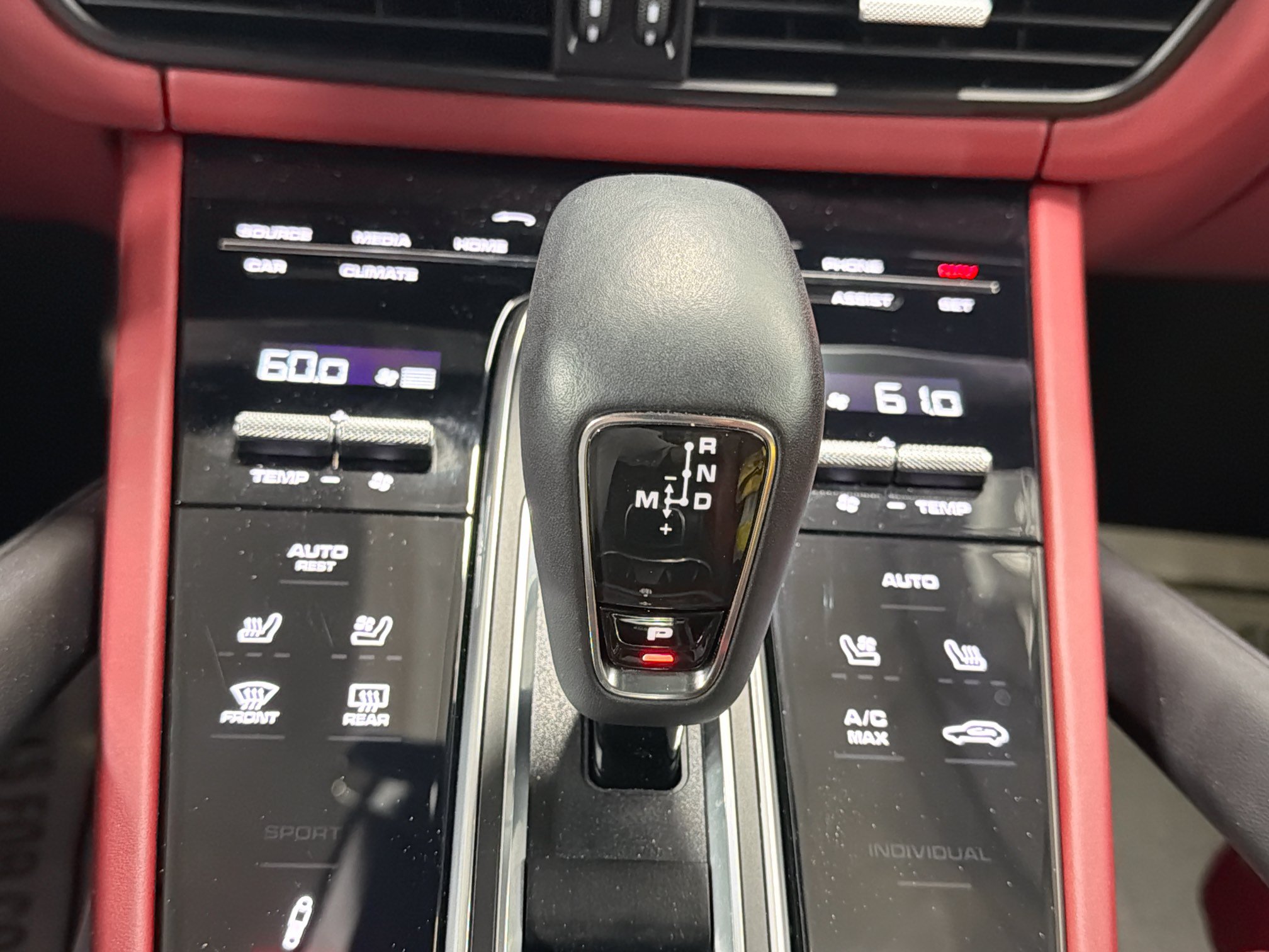 Certified 2023 Porsche Cayenne GTS AWD/4WD image 29