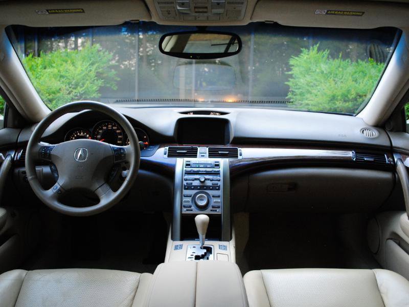 Used 2006 Acura RL AWD/4WD image 2