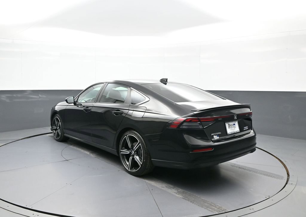 Certified 2023 Honda Accord Sport image 8