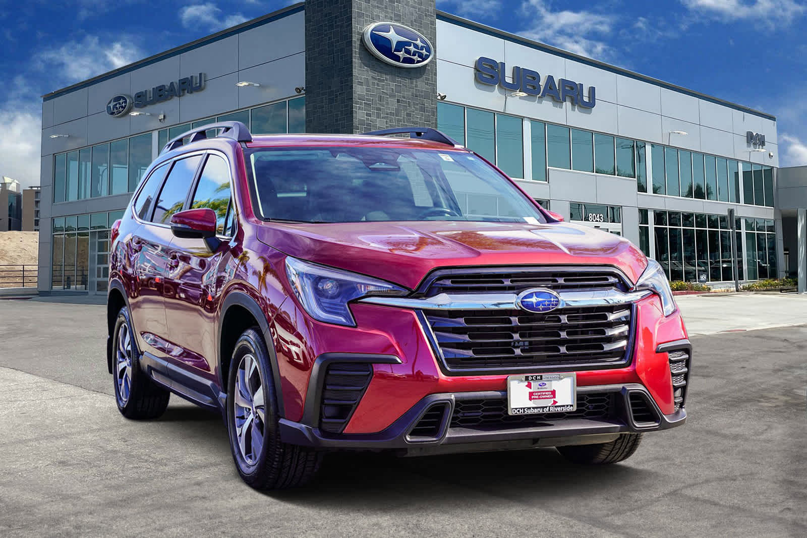 Used 2023 Subaru Ascent Premium w/ Convenience Package image 3