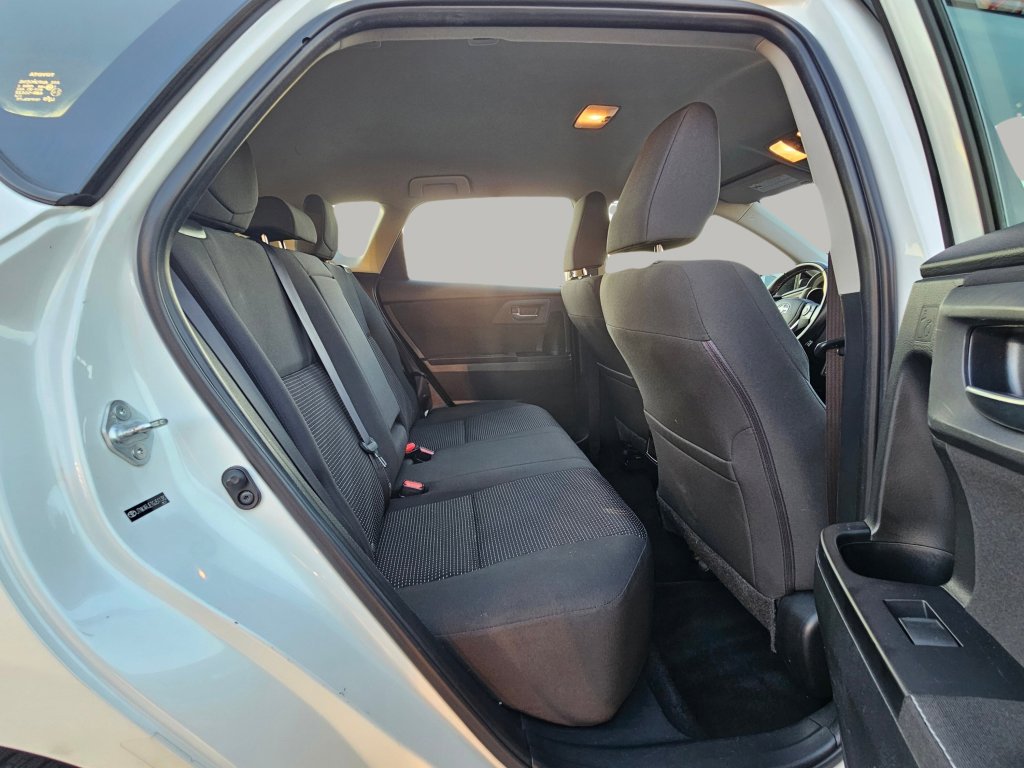 Used 2016 Scion iM Base image 21