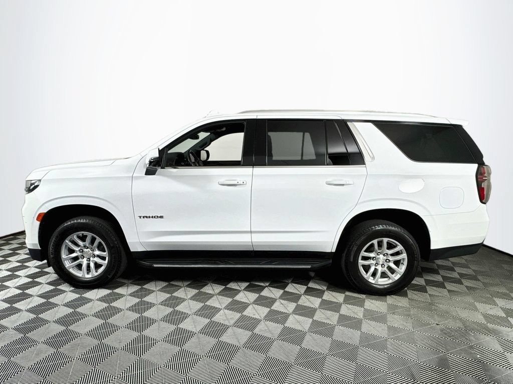 Used 2022 Chevrolet Tahoe LT w/ Luxury Package AWD/4WD image 4