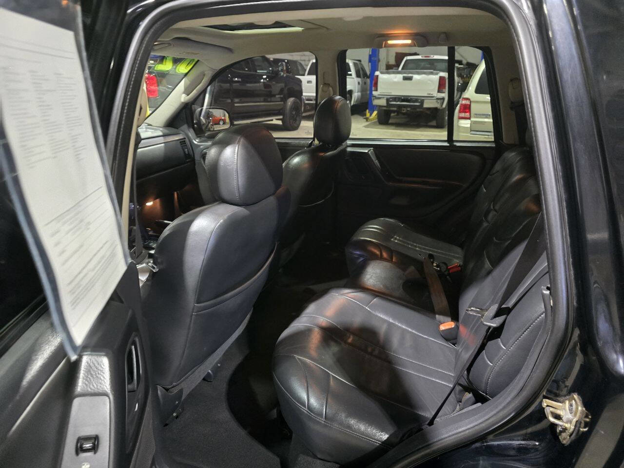 Used 2002 Jeep Grand Cherokee Laredo image 28