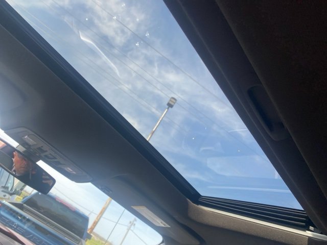 Used 2021 GMC Sierra 1500 SLT image 16