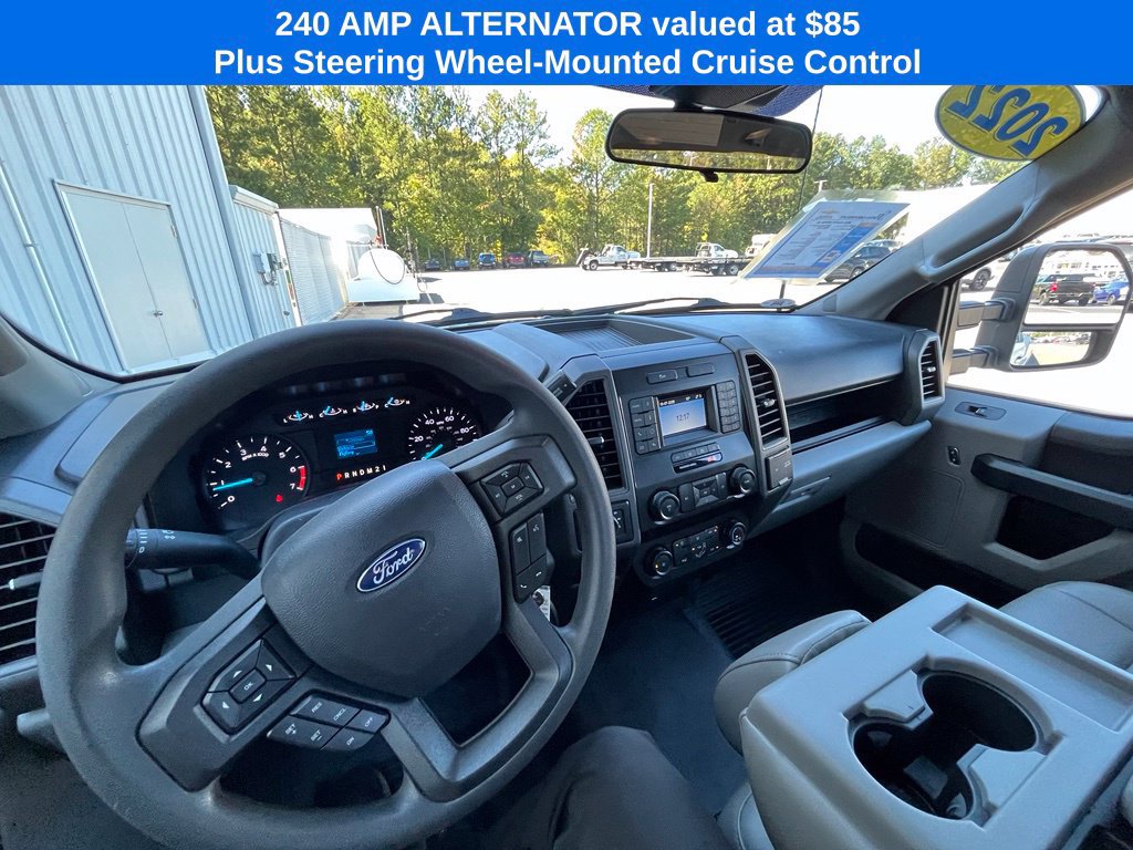 Used 2022 Ford F250 XL w/ Power Equipment Group AWD/4WD image 17