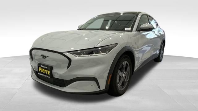 Used 2021 Ford Mustang Mach-E Select image 1