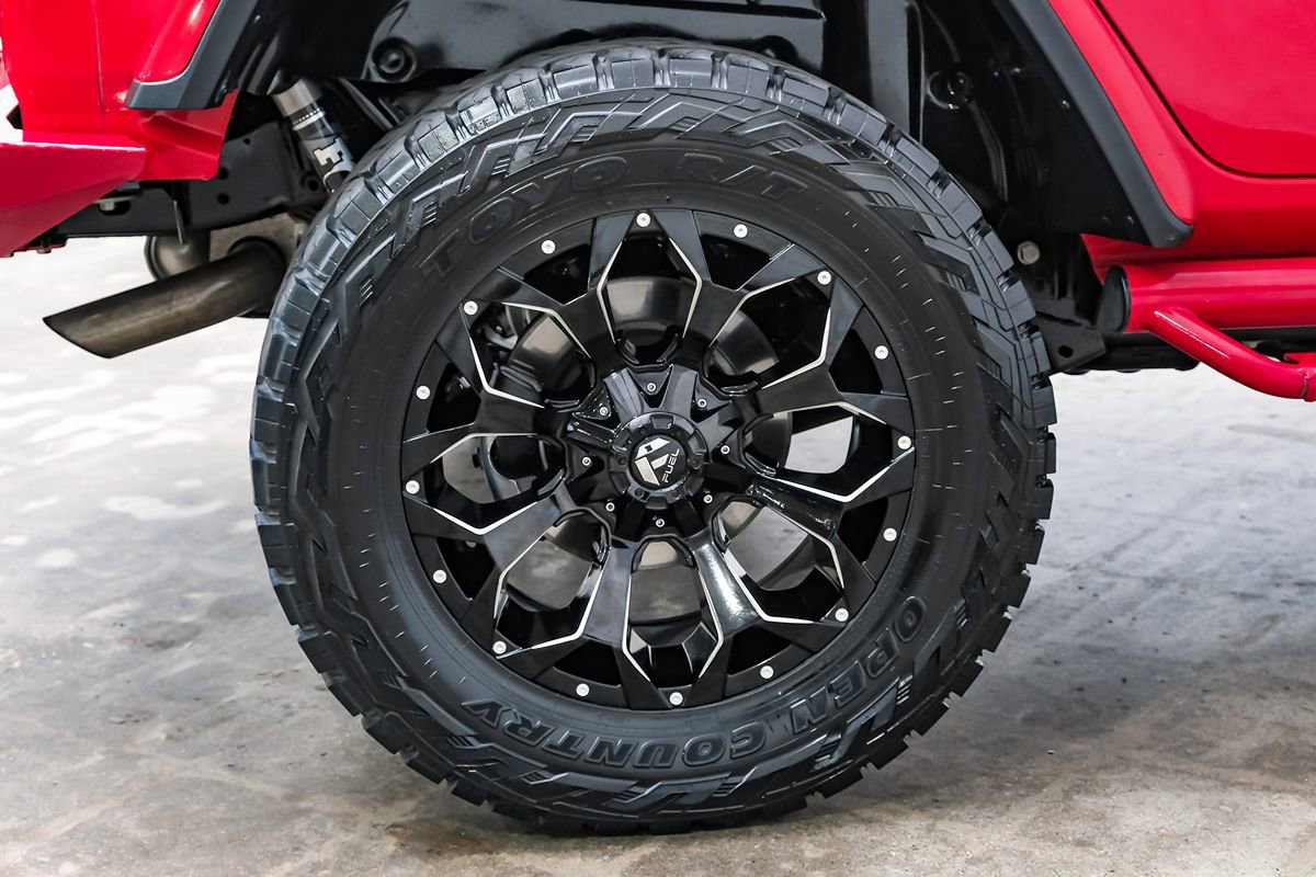 Used 2019 Jeep Wrangler Unlimited Rubicon AWD/4WD image 46