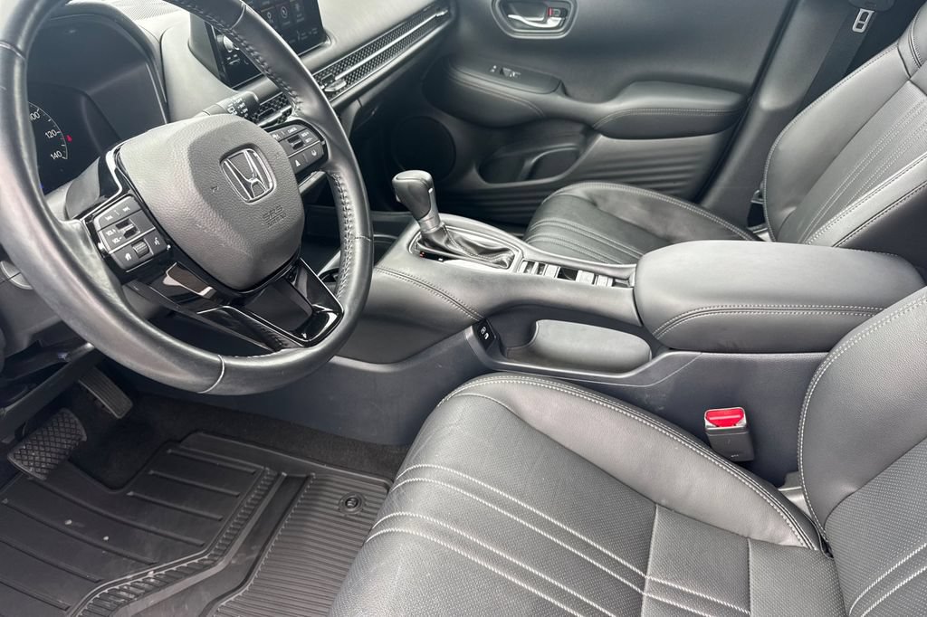 Certified 2025 Honda HR-V EX-L image 12