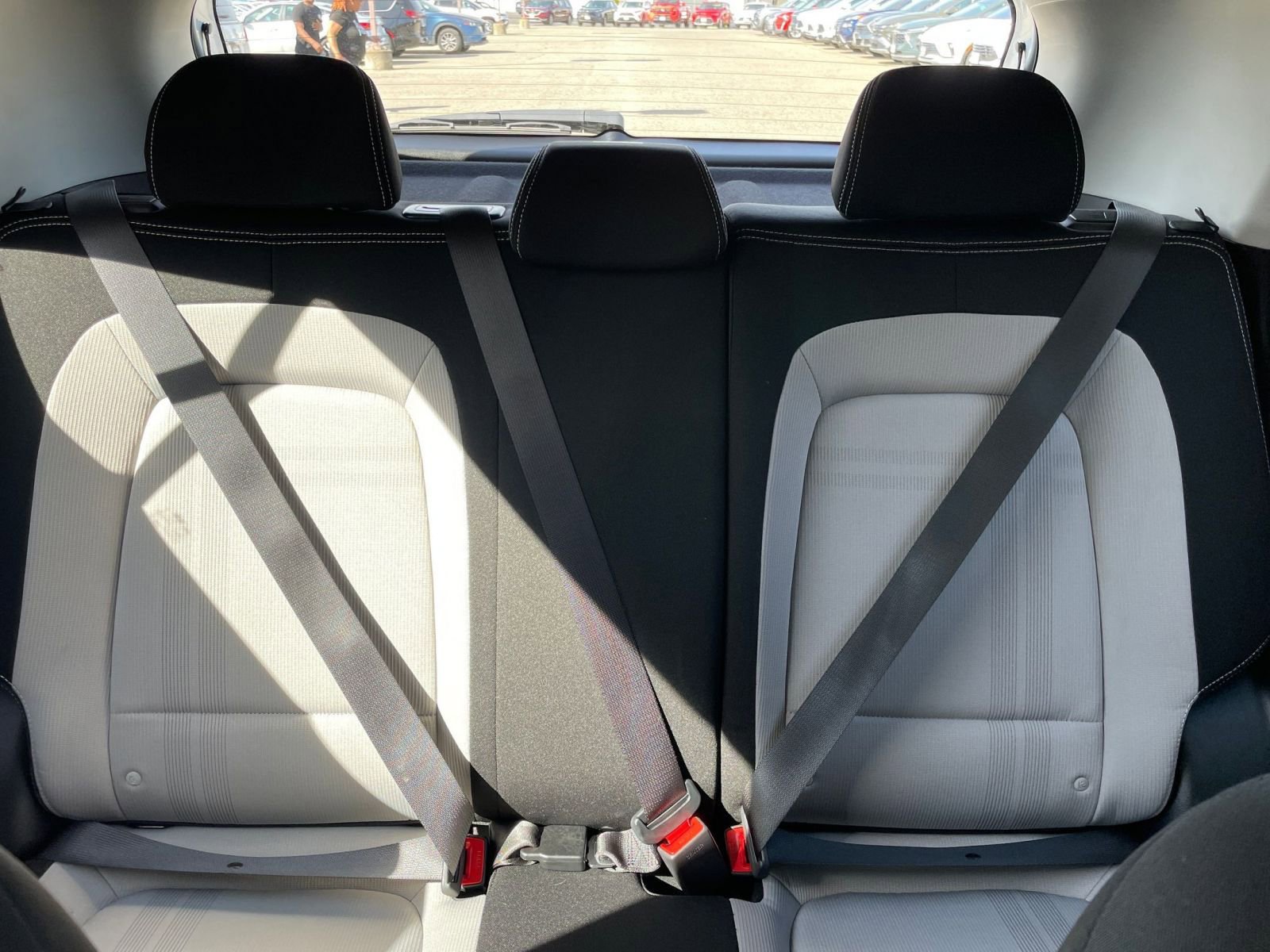 Used 2025 Hyundai Venue SEL image 39