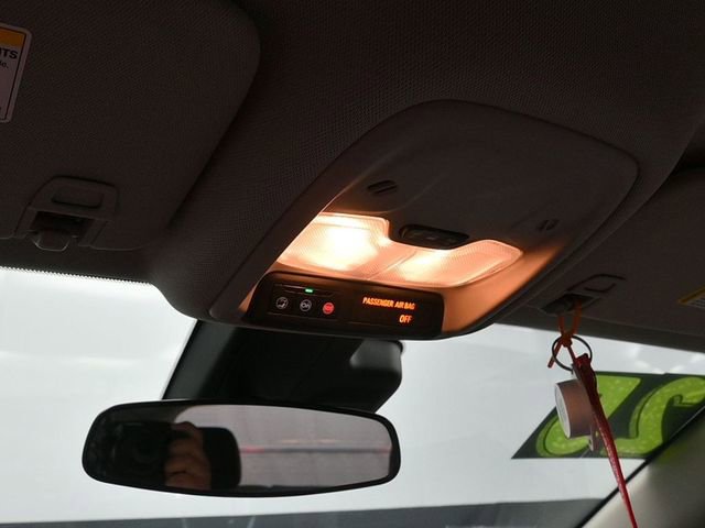 Used 2025 Buick Encore GX Preferred image 22