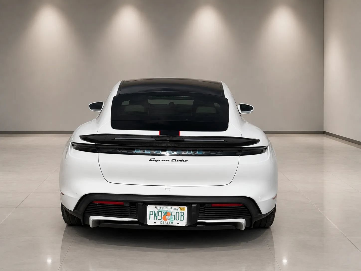 Used 2021 Porsche Taycan Turbo S AWD/4WD image 3