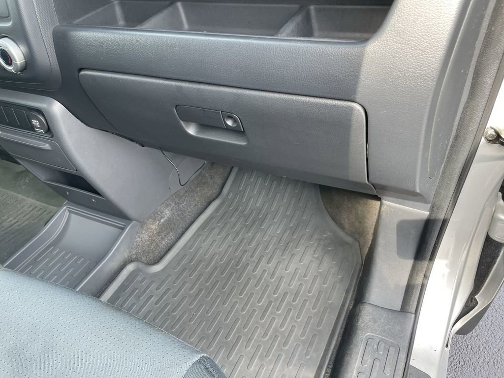 Used 2007 Honda Ridgeline RTX image 28