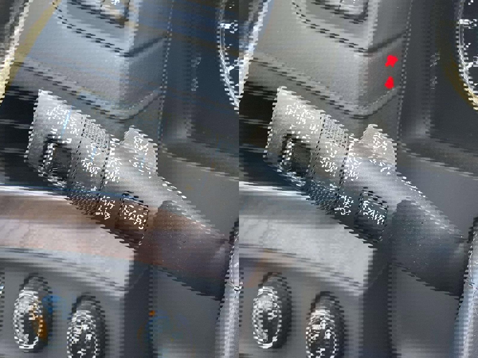 Used 2016 Cadillac Escalade ESV Premium image 23