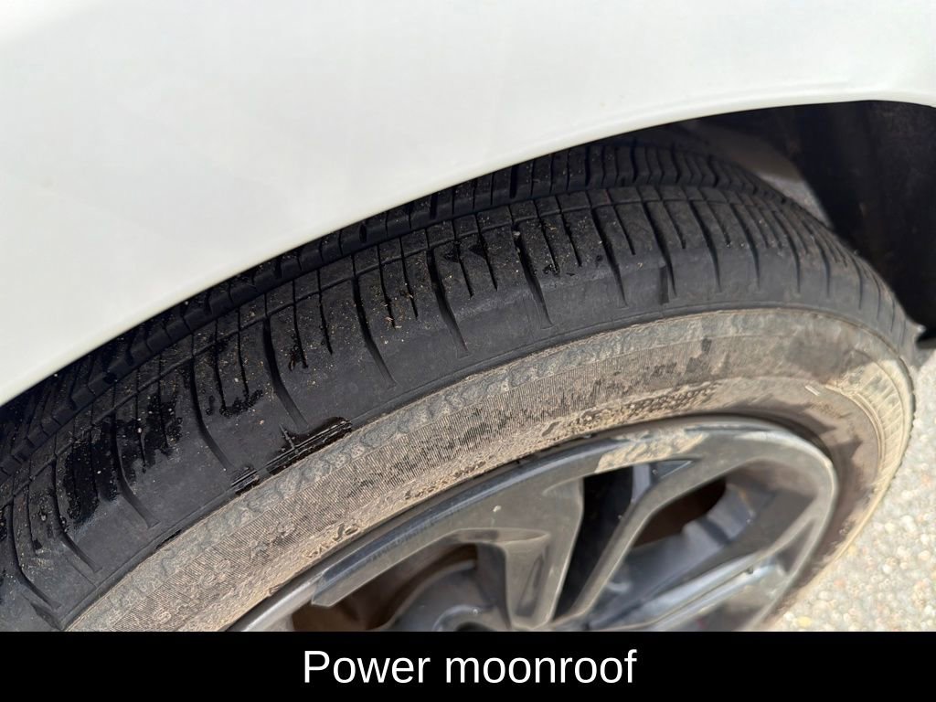 Used 2024 Honda Accord EX image 10