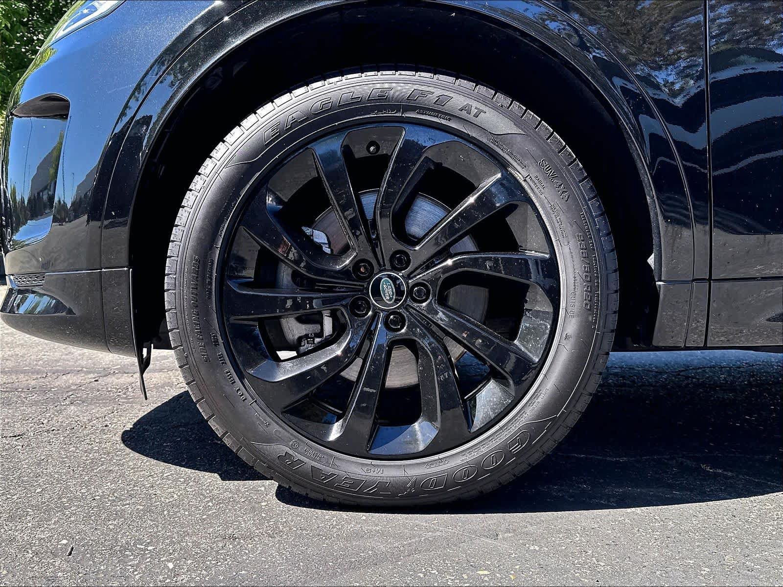 Used 2023 Land Rover Discovery Sport S R-Dynamic AWD/4WD image 9