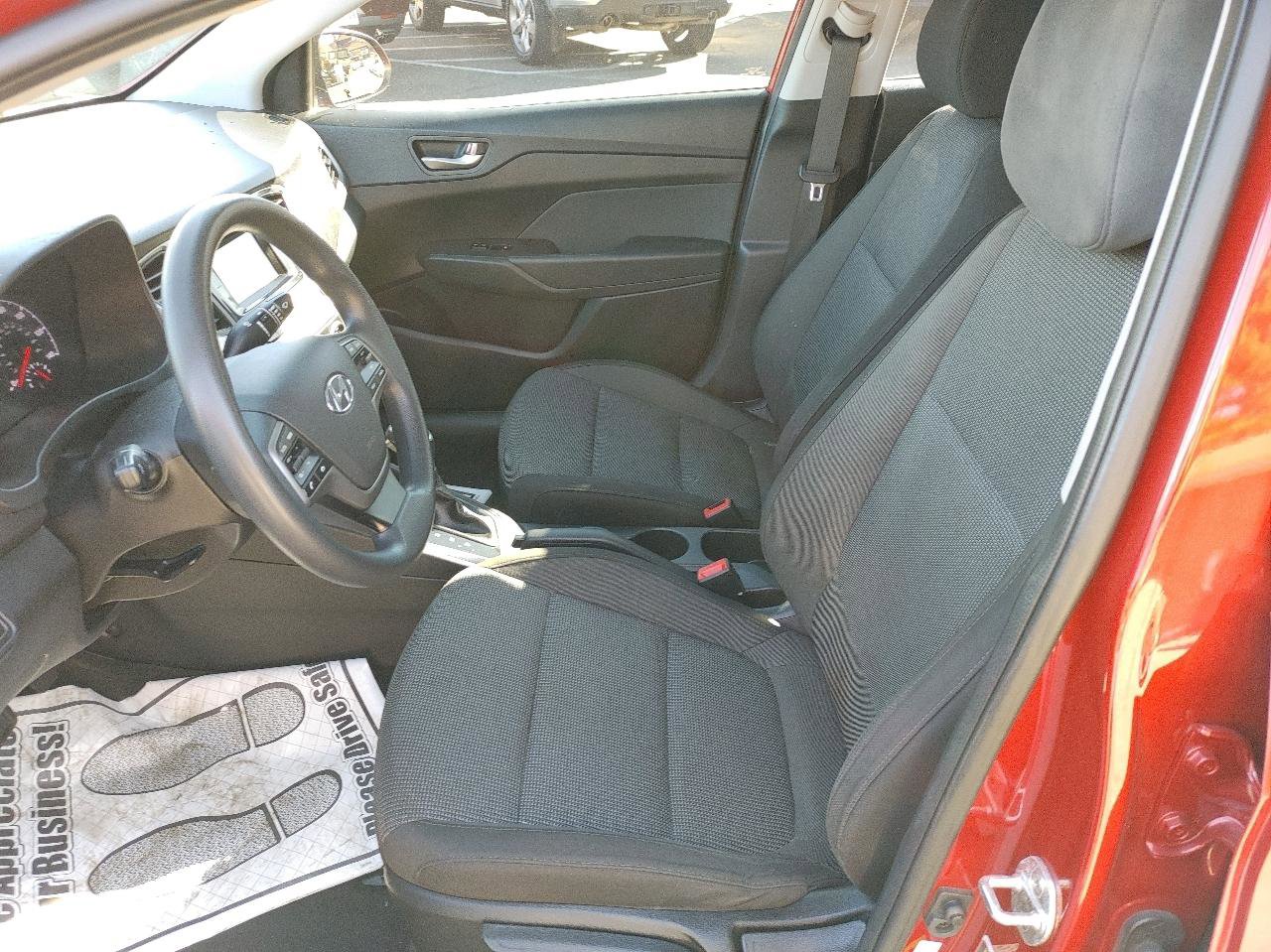 Used 2019 Hyundai Accent SE image 10