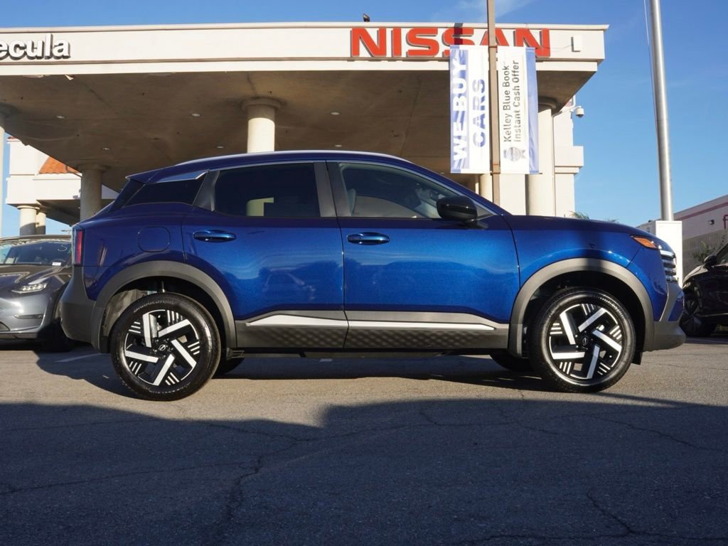 New 2026 Nissan Kicks SV image 3