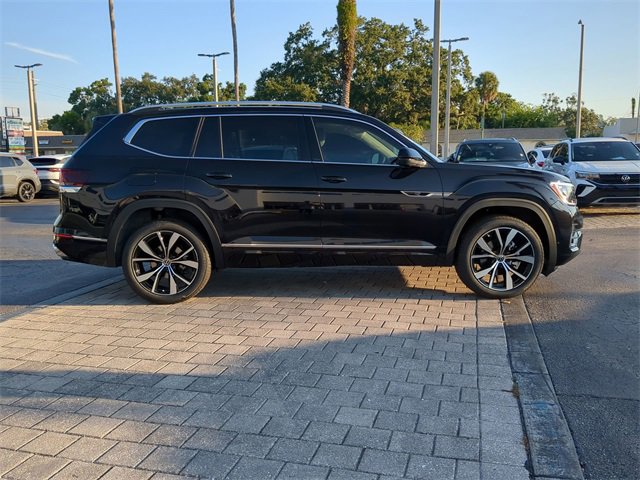 New 2026 Volkswagen Atlas SEL Premium R-Line image 3