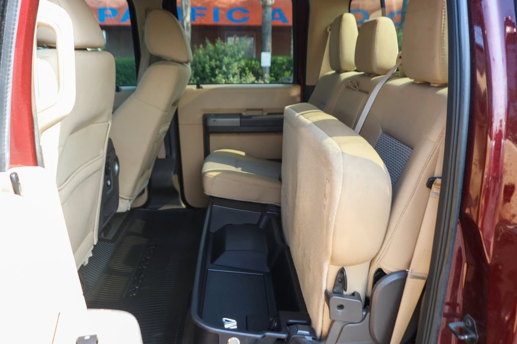 Used 2011 Ford F250 XLT w/ XLT Premium Pkg AWD/4WD image 31