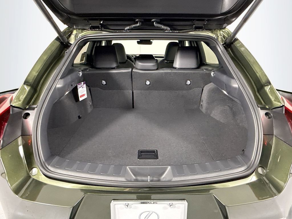 New 2026 Lexus UX 300h FWD image 29
