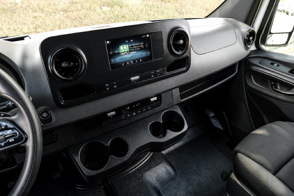 Used 2019 Mercedes-Benz Sprinter 170 w/ Driver Convenience Package image 21