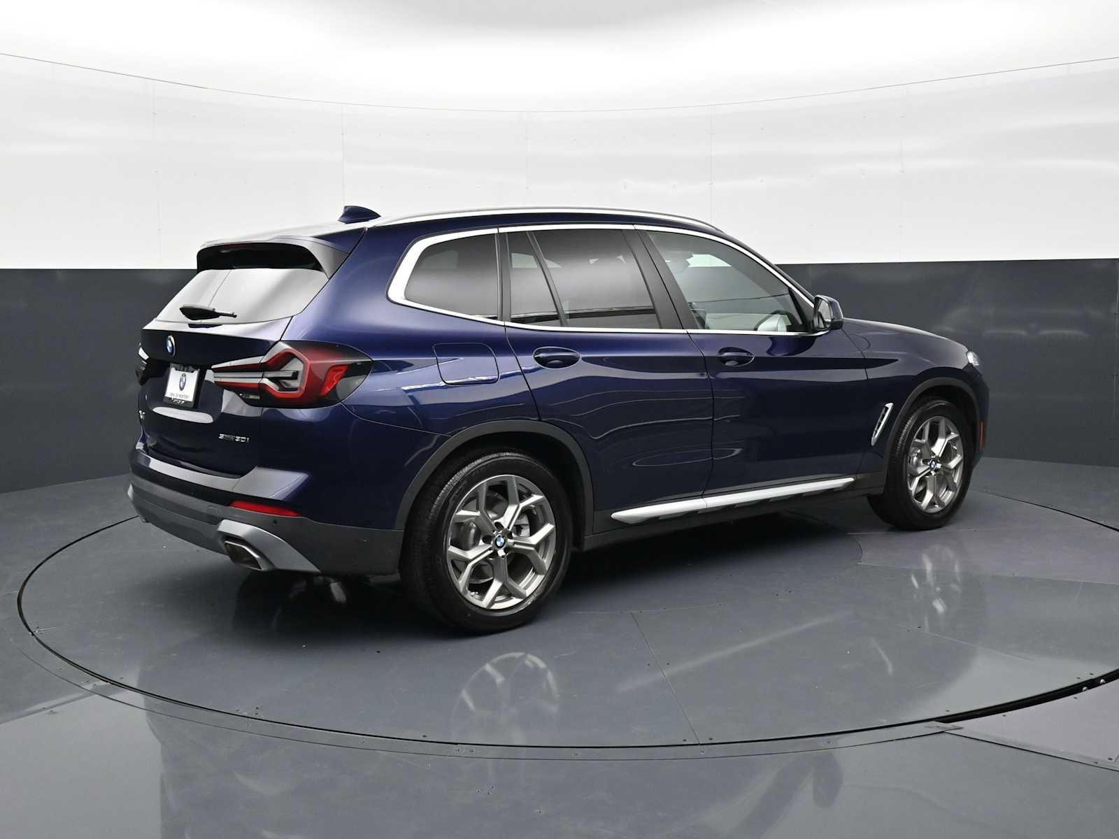 Certified 2022 BMW X3 sDrive30i w/ Premium Package 2 RWD image 5