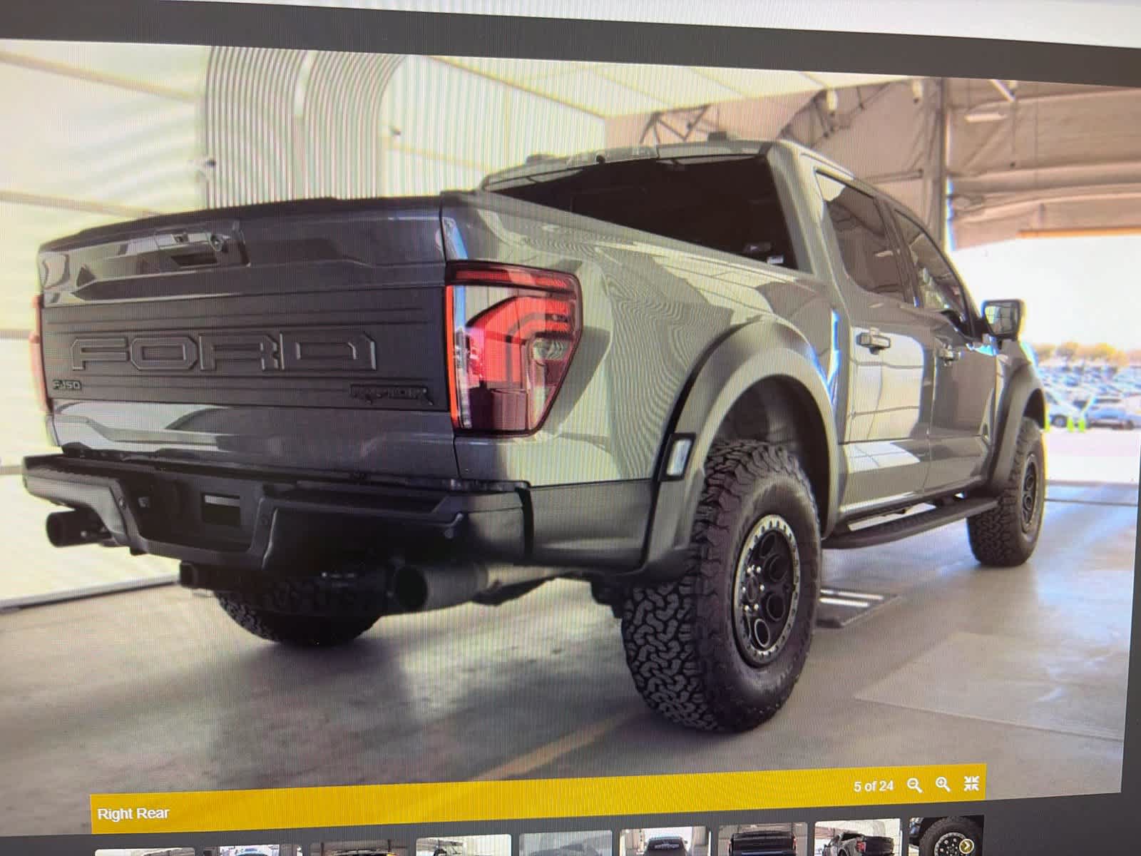 Used 2025 Ford F150 Raptor AWD/4WD image 4