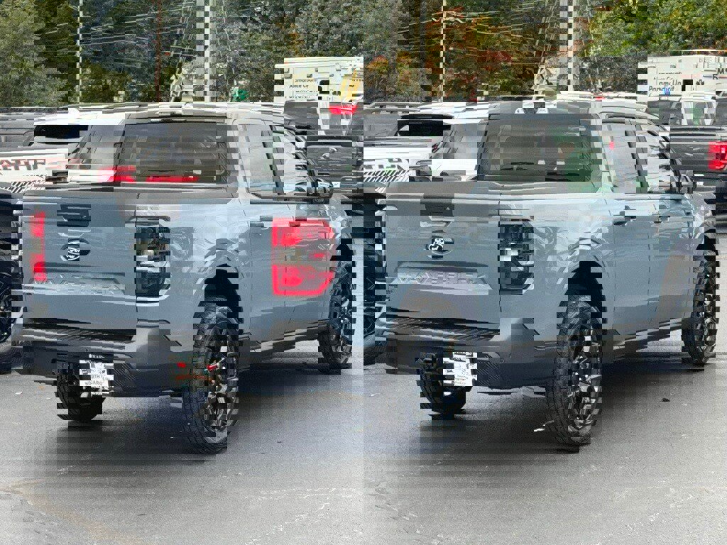 New 2025 Ford Maverick XLT w/ Black Appearance Package image 15