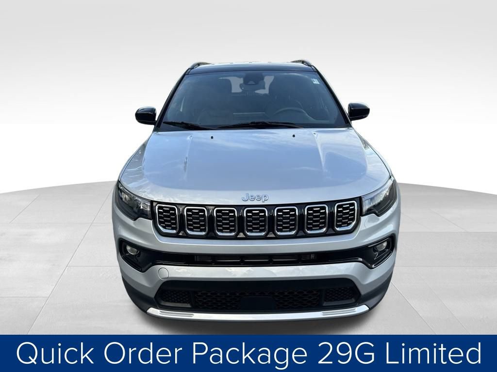 Used 2024 Jeep Compass Limited image 13