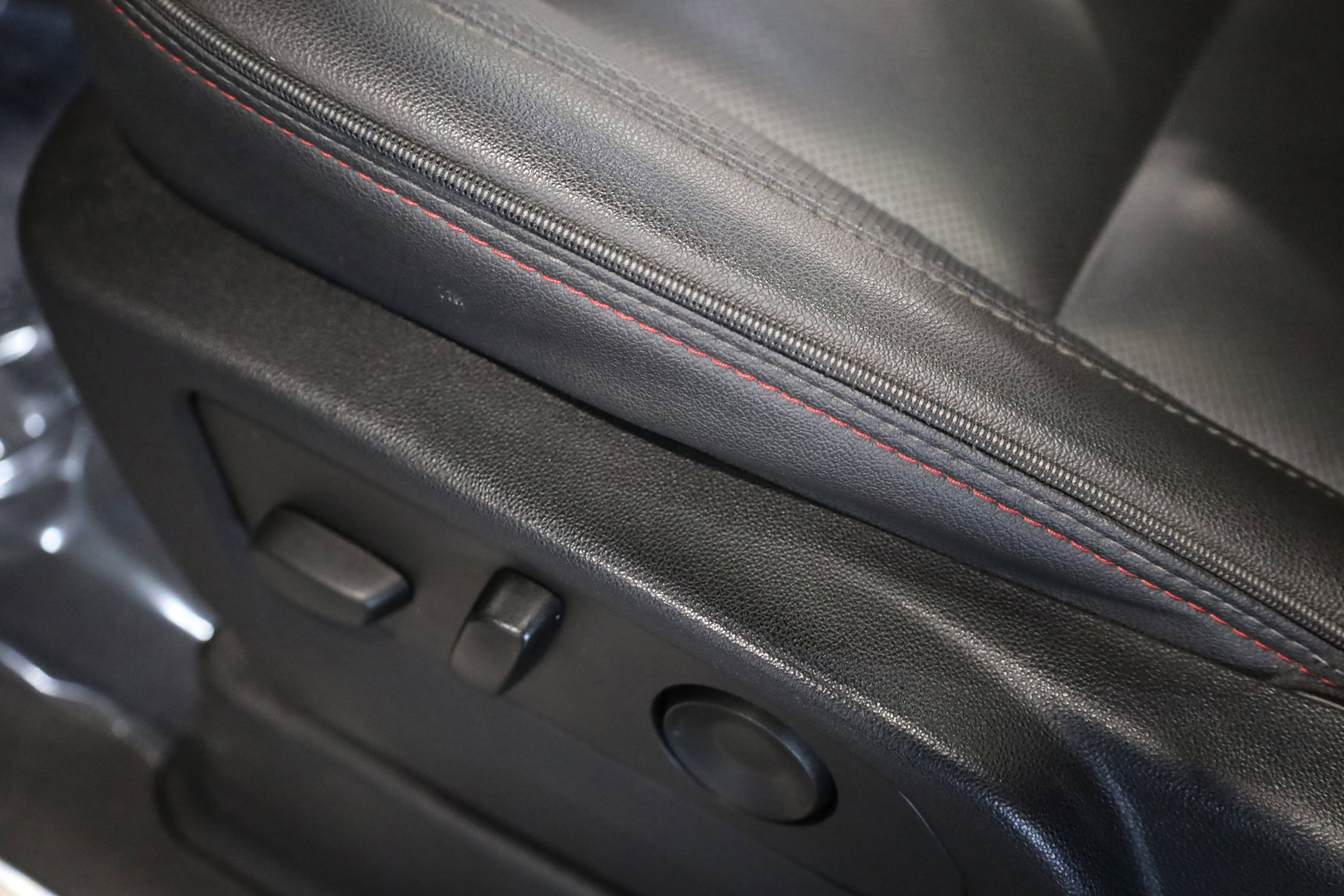 Used 2022 Chevrolet Tahoe RST w/ Luxury Package image 17