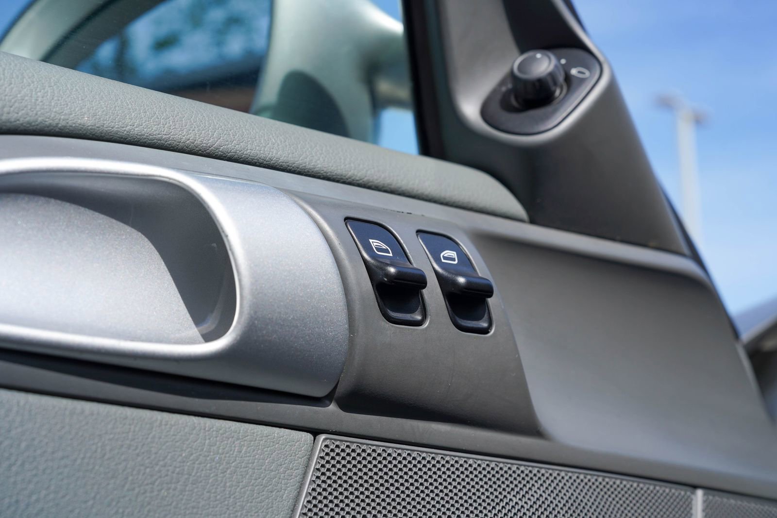 Used 2009 Porsche Cayman image 20