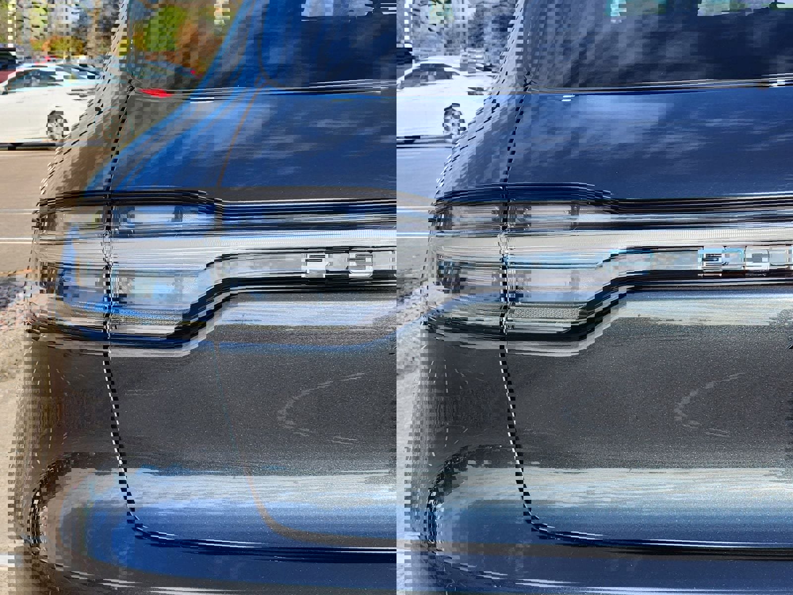 Used 2023 Porsche Macan S w/ Sport Chrono Package image 15