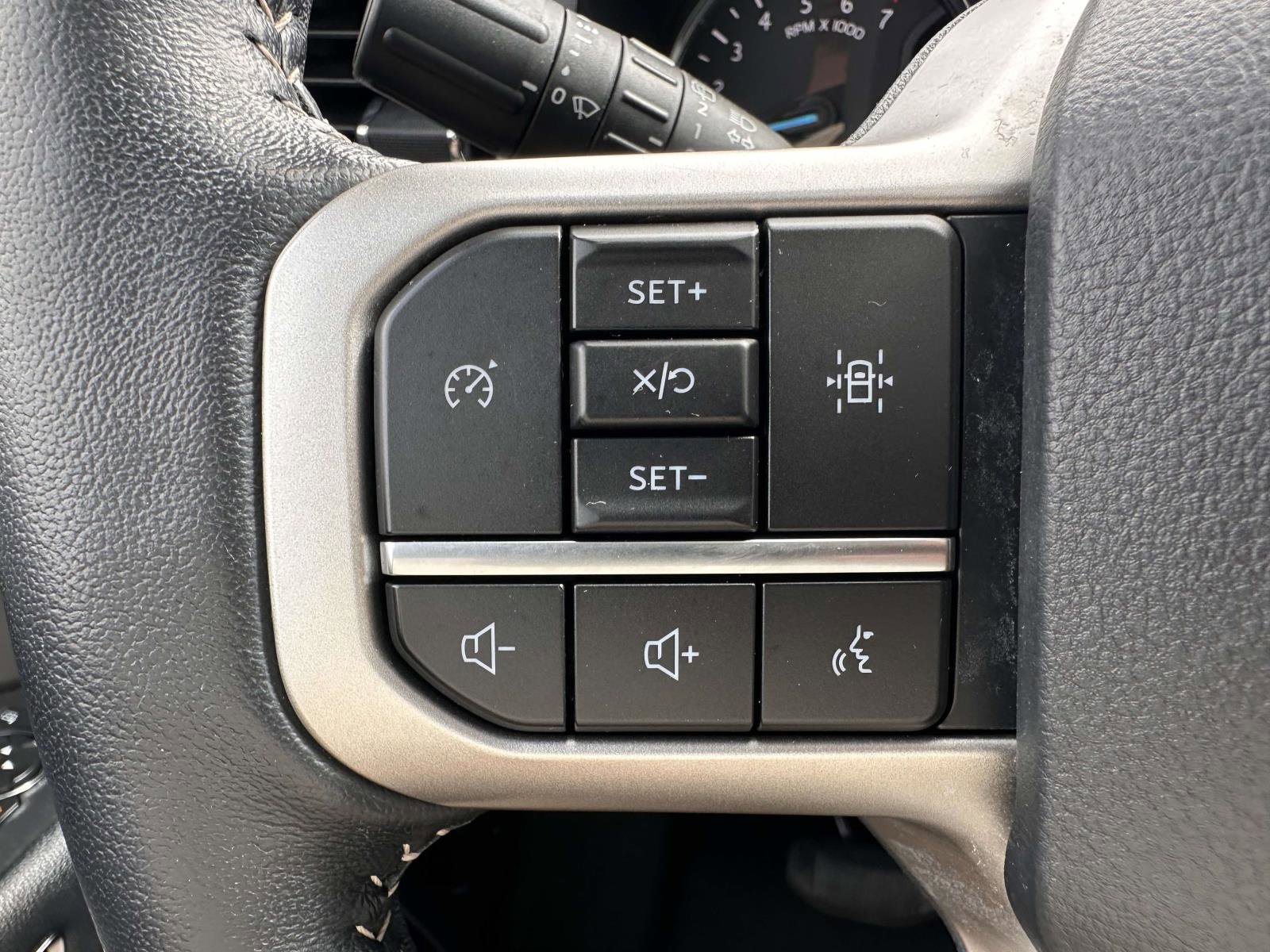 Used 2022 Ford Expedition XLT AWD/4WD image 19