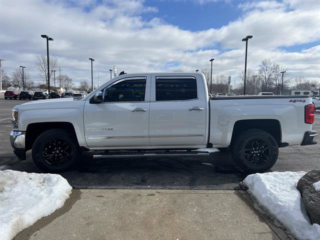 Used 2018 Chevrolet Silverado 1500 LTZ w/ Sport Package AWD/4WD image 4