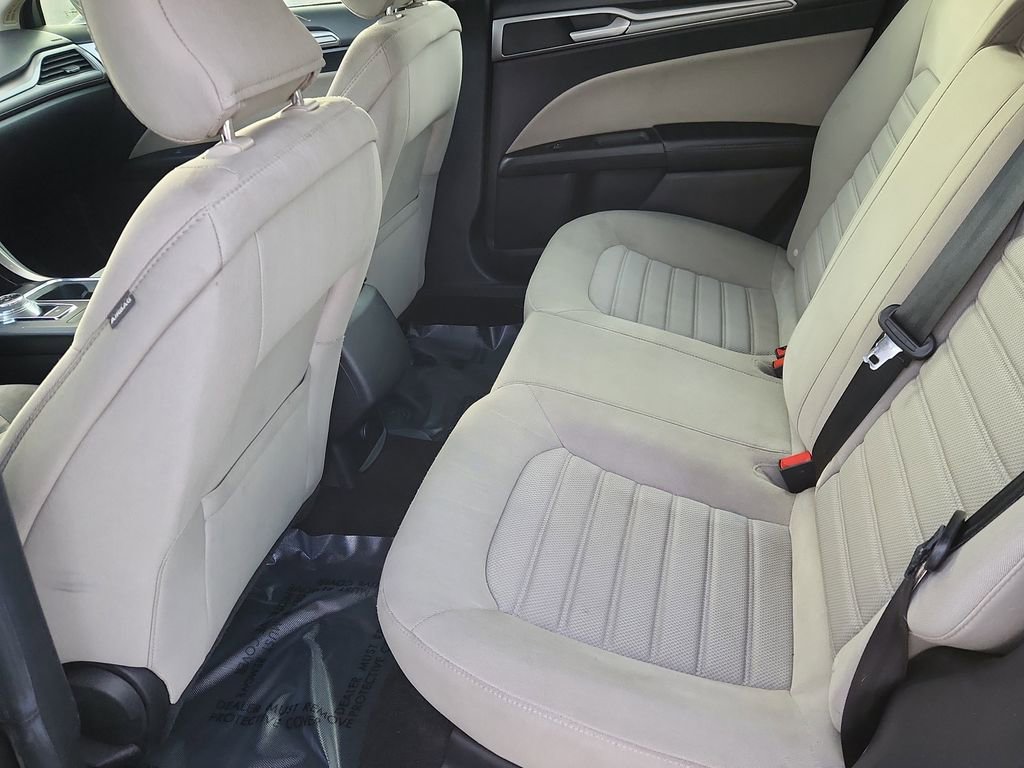 Used 2019 Ford Fusion S image 9