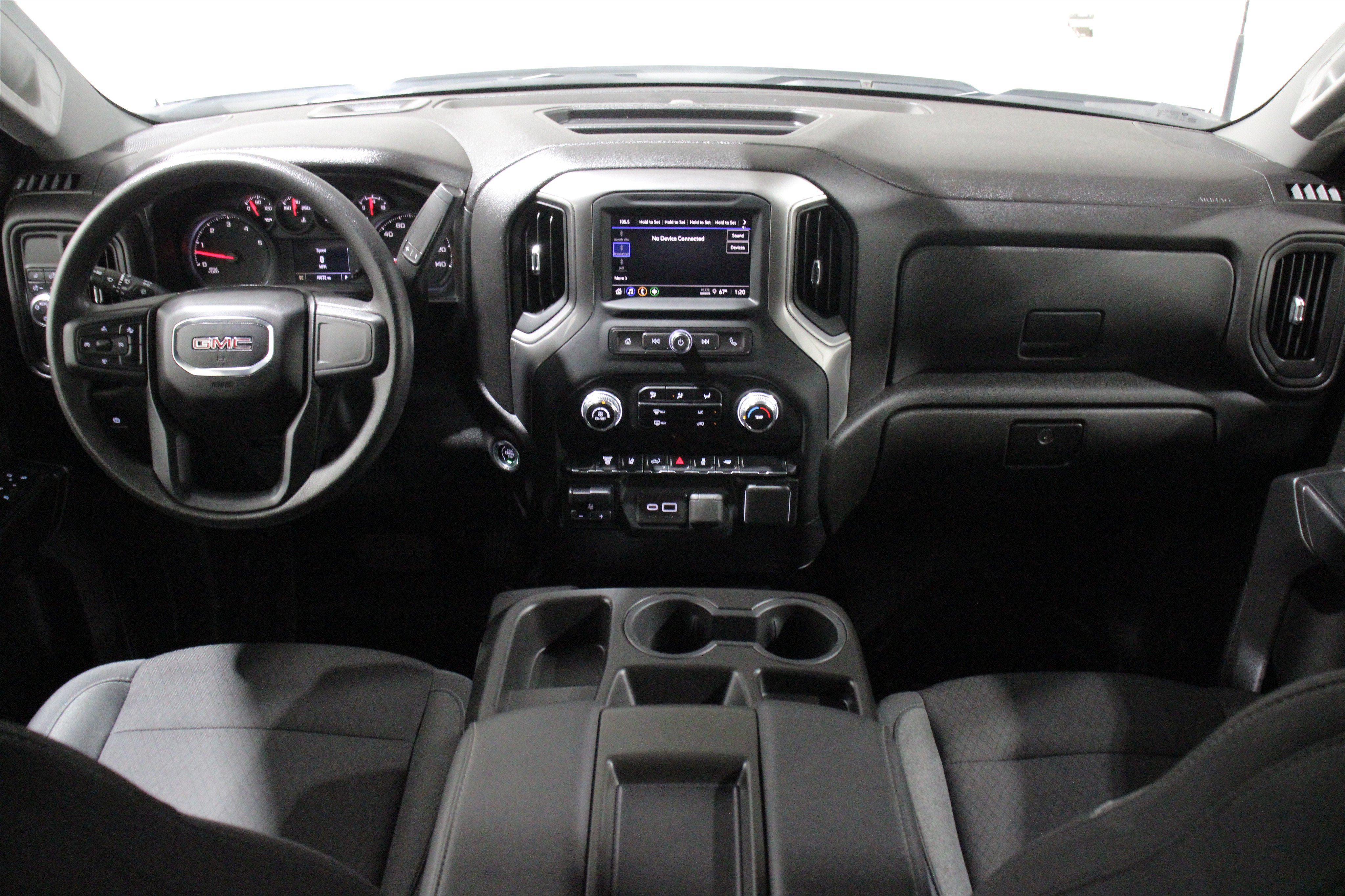 Used 2024 GMC Sierra 2500 Pro w/ Convenience Package RWD image 2