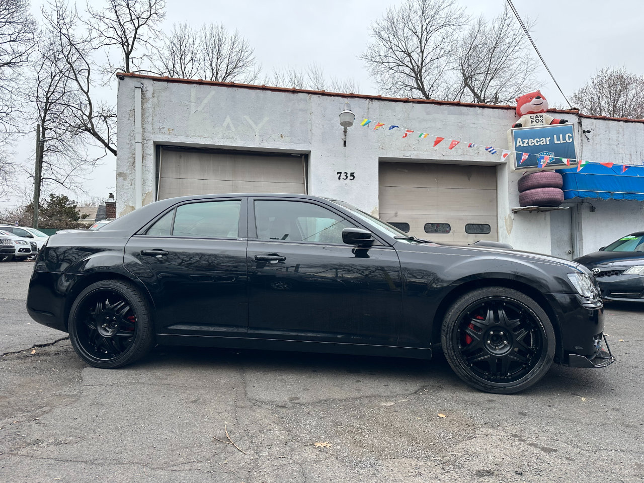 Used 2014 Chrysler 300 C image 16