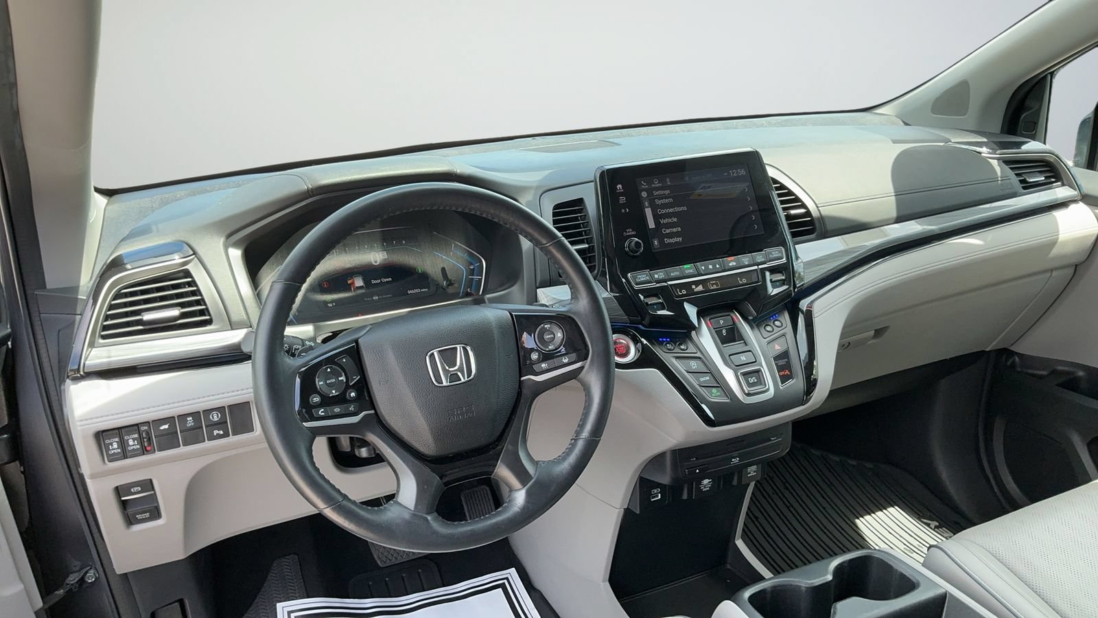 Used 2023 Honda Odyssey Elite image 23