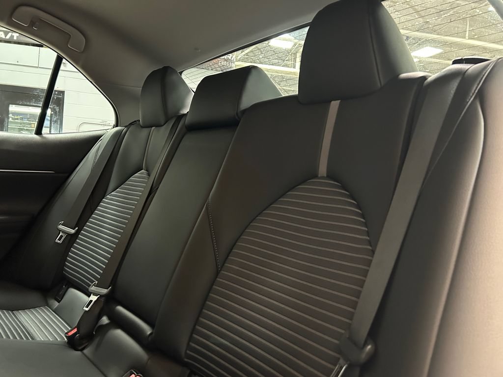 Used 2024 Toyota Camry SE FWD image 17